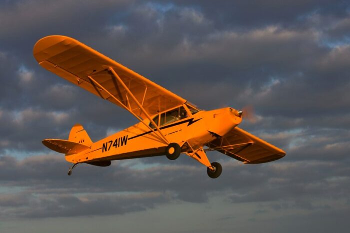 Legend Cub Closed Cowl with Continental Engine - Image 7